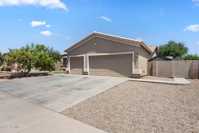 1042 E LYNX Way, Chandler, AZ 85249