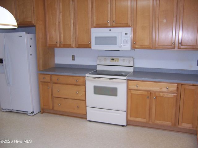 580 Pinehurst Trace Drive, Pinehurst, NC 28374