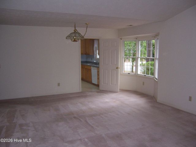 580 Pinehurst Trace Drive, Pinehurst, NC 28374