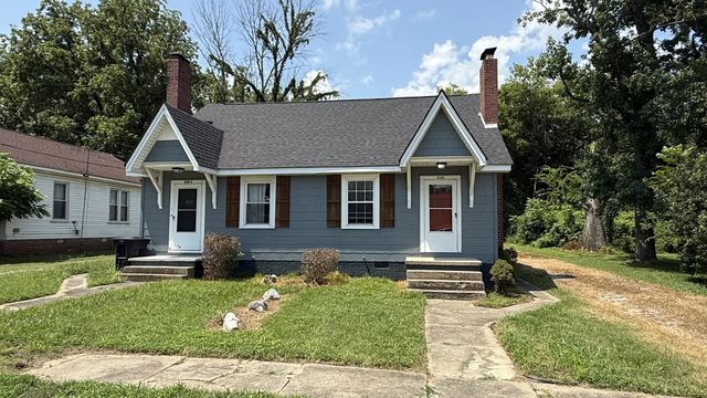 408 W Carroll St Apt B, Tullahoma, TN 37388