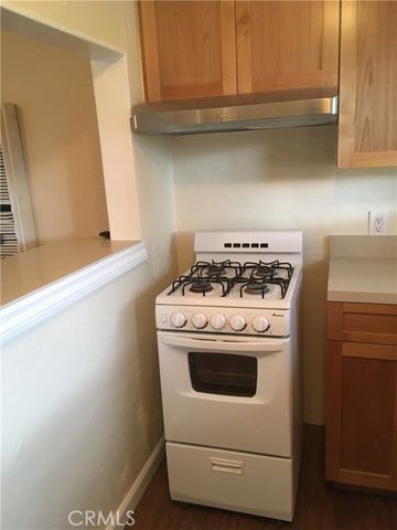 7444 Amigo Avenue, Reseda (los Angeles), CA 91335