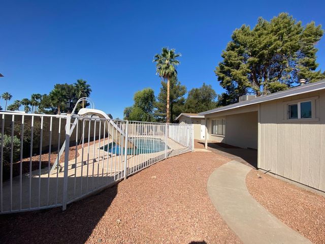 5149 E Shaw Butte Drive, Scottsdale, AZ 85254