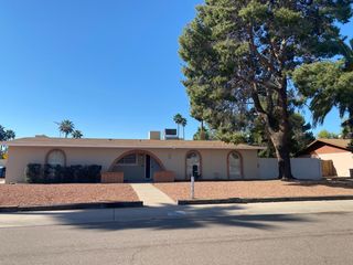 5149 E Shaw Butte Drive, Scottsdale, AZ 85254