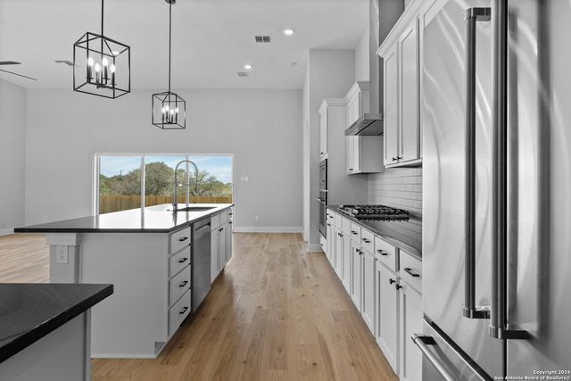 207 Azalea Alley, Castroville, TX 78009