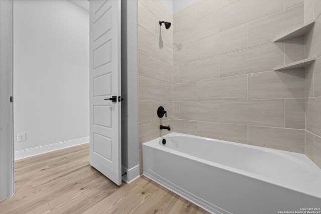 207 Azalea Alley, Castroville, TX 78009