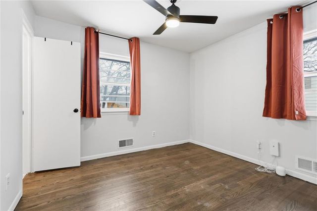 6518 Larsen Lane, Shawnee, KS 66203