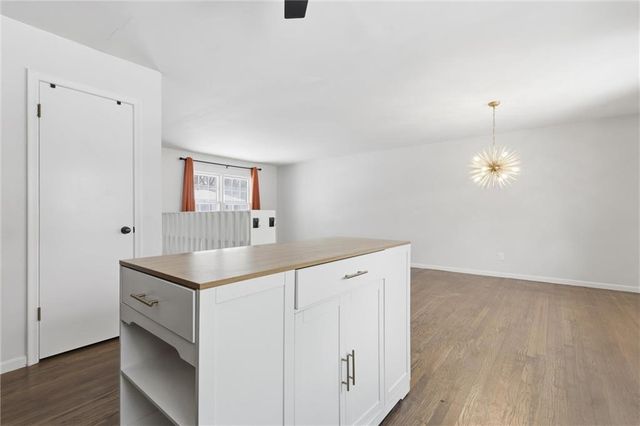 6518 Larsen Lane, Shawnee, KS 66203