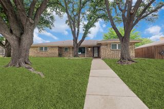 1051 College Parkway, Lewisville, TX 75077