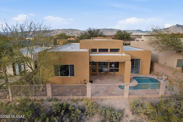 13918 E Fiery Dawn Drive, Vail, AZ 85641