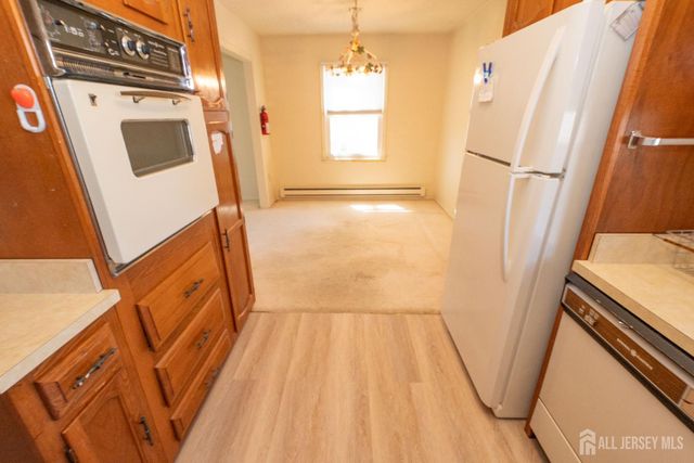 487 Somerset Lane N, Monroe, NJ 08831