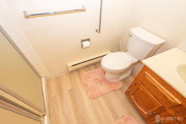 487 Somerset Lane N, Monroe, NJ 08831
