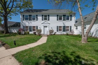487 Somerset Lane N, Monroe, NJ 08831