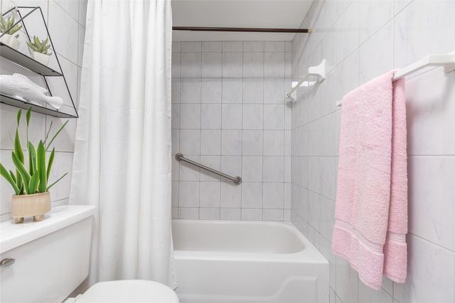 4441 NW 16th St J110, Fort Lauderdale, FL 33313