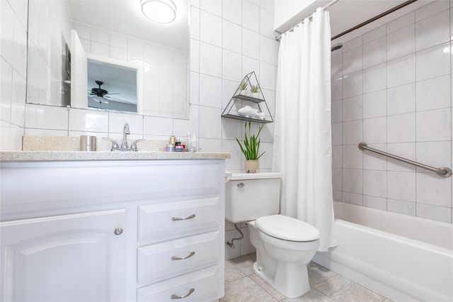 4441 NW 16th St J110, Fort Lauderdale, FL 33313