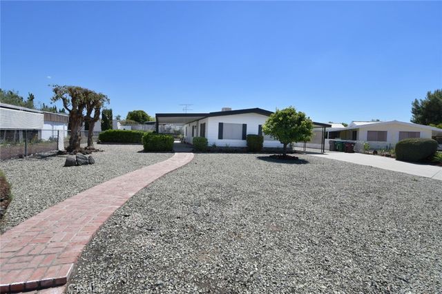 43715 Payne, Hemet, CA 92544