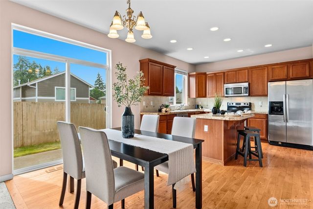 1440 Bedstone Drive SE, Olympia, WA 98513