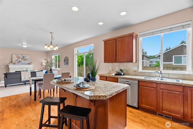 1440 Bedstone Drive SE, Olympia, WA 98513