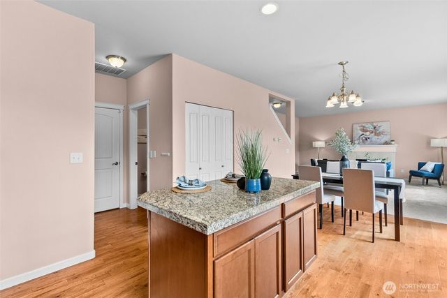 1440 Bedstone Drive SE, Olympia, WA 98513