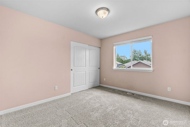 1440 Bedstone Drive SE, Olympia, WA 98513