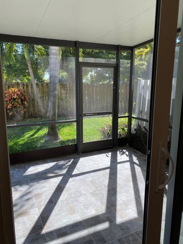 2879 NE 15th Street, Pompano Beach, FL 33062