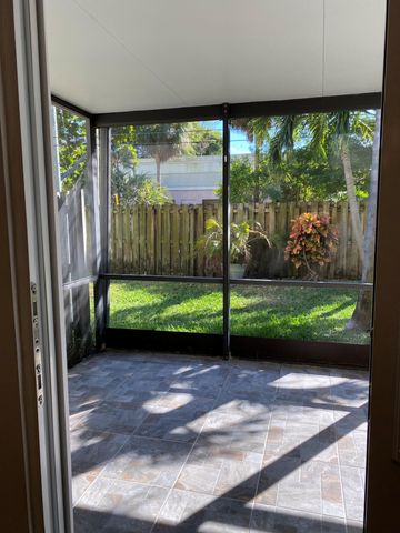 2879 NE 15th Street, Pompano Beach, FL 33062