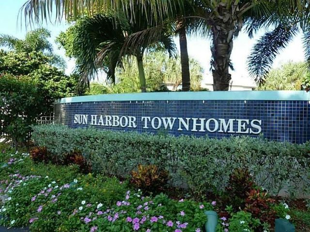 2879 NE 15th Street, Pompano Beach, FL 33062