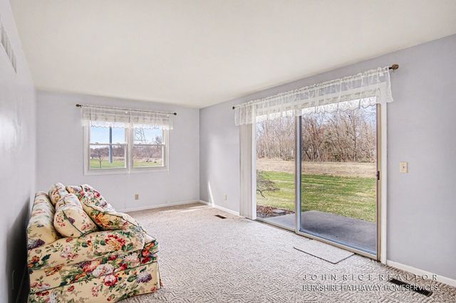 965 Andover Court SE, Kentwood, MI 49508