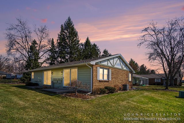 965 Andover Court SE, Kentwood, MI 49508