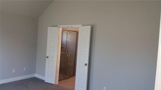 212 Freeman LOOP, Liberty Hill, TX 78642