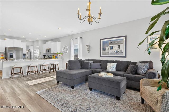 9200 Island Shore Avenue, Calabash, NC 28467