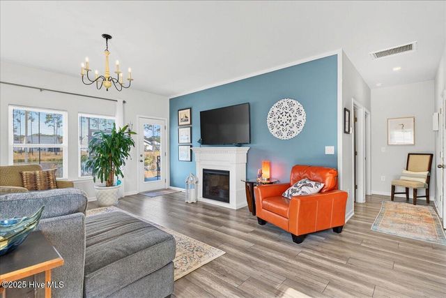 9200 Island Shore Avenue, Calabash, NC 28467