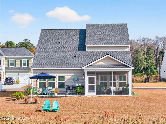 9200 Island Shore Avenue, Calabash, NC 28467