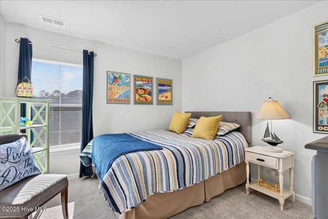 9200 Island Shore Avenue, Calabash, NC 28467