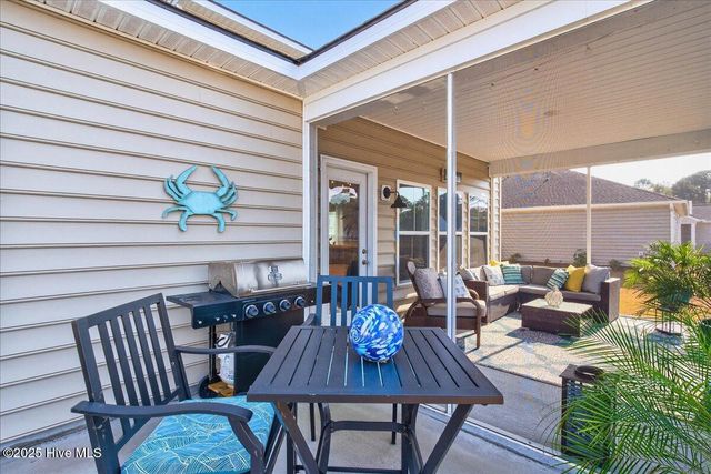 9200 Island Shore Avenue, Calabash, NC 28467