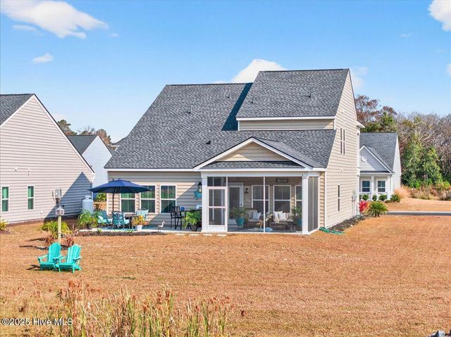 9200 Island Shore Avenue, Calabash, NC 28467