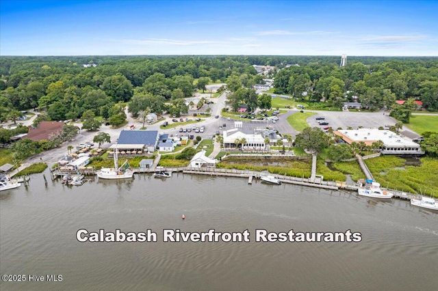 9200 Island Shore Avenue, Calabash, NC 28467