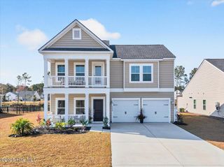 9200 Island Shore Avenue, Calabash, NC 28467