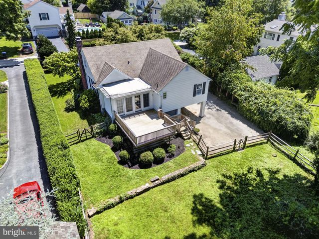 431 LITTLEBROOK RD, Berwyn, PA 19312