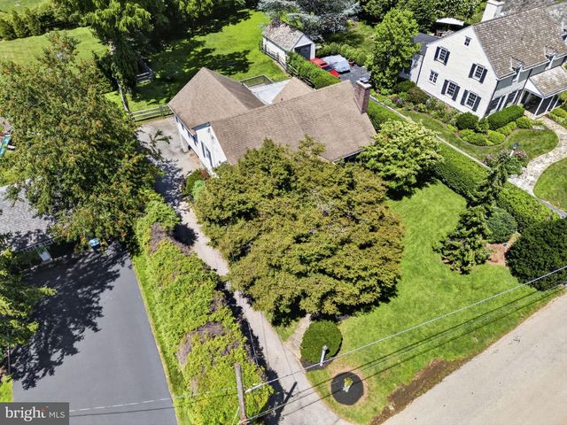 431 LITTLEBROOK RD, Berwyn, PA 19312