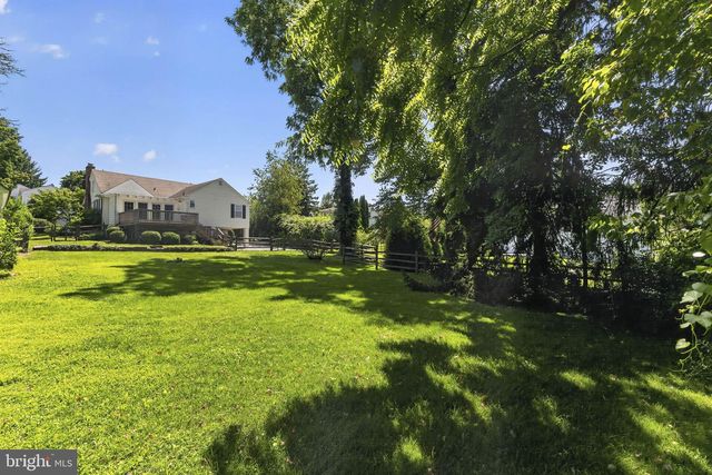 431 LITTLEBROOK RD, Berwyn, PA 19312