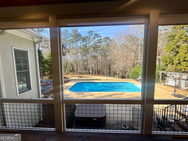 207 Lakeshore Drive, Lagrange, GA 30240