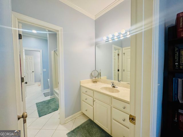 207 Lakeshore Drive, Lagrange, GA 30240