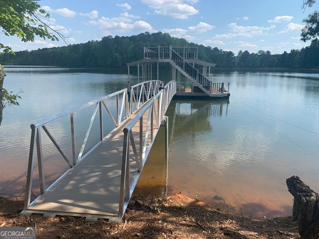 207 Lakeshore Drive, Lagrange, GA 30240