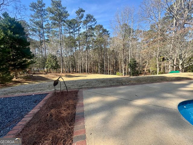 207 Lakeshore Drive, Lagrange, GA 30240