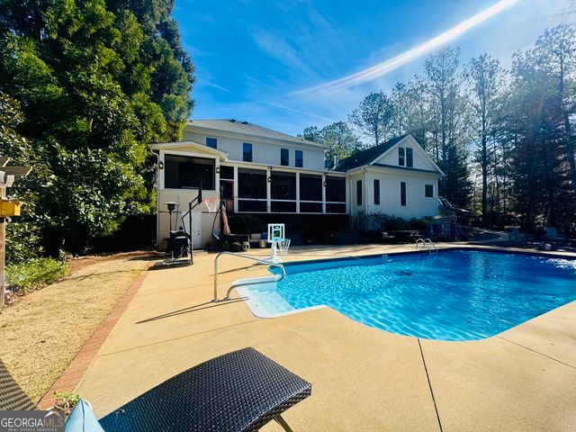 207 Lakeshore Drive, Lagrange, GA 30240
