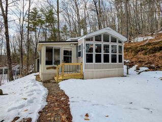 34 Upper Meadows Road (aka Unit 85}, Holderness, NH 03245
