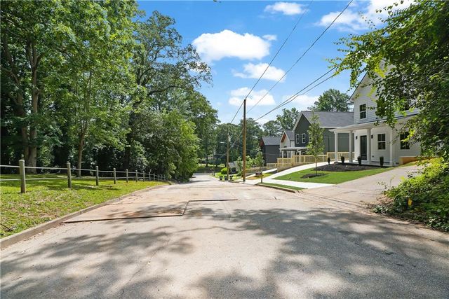 1808 Charles Place NW, Atlanta, GA 30318
