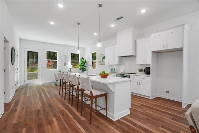 1808 Charles Place NW, Atlanta, GA 30318