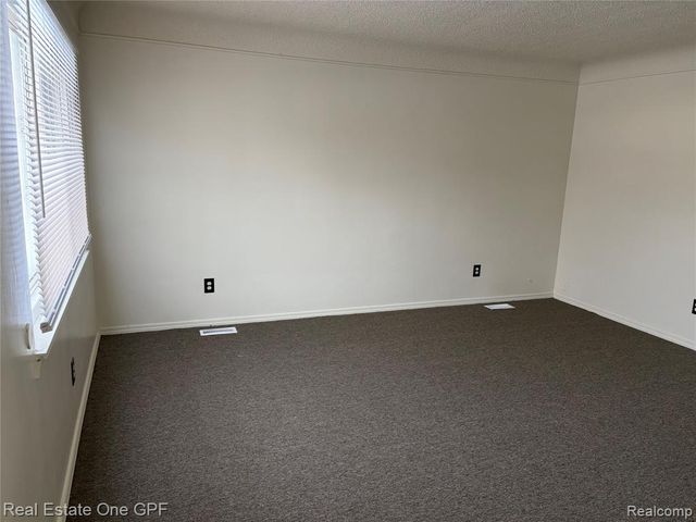 14960 Alberta Avenue, Warren, MI 48089