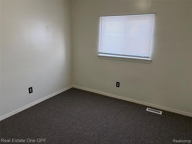 14960 Alberta Avenue, Warren, MI 48089